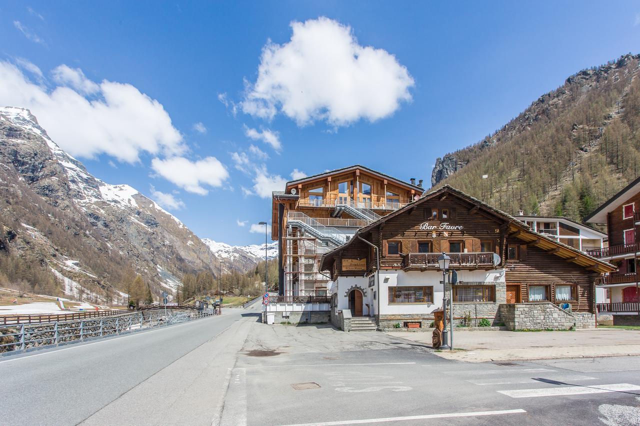 B&B White Moon Gressoney-La-Trinite Exterior photo