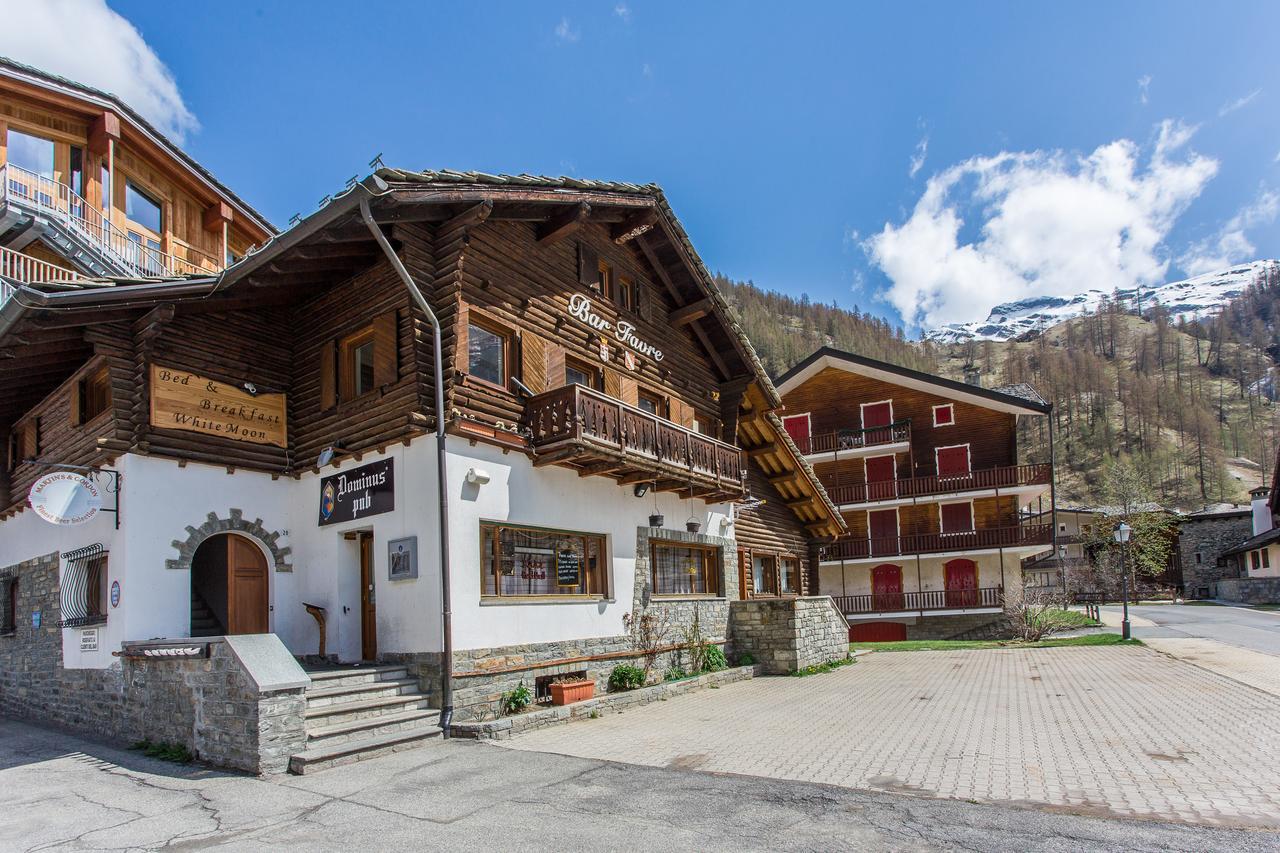 B&B White Moon Gressoney-La-Trinite Exterior photo